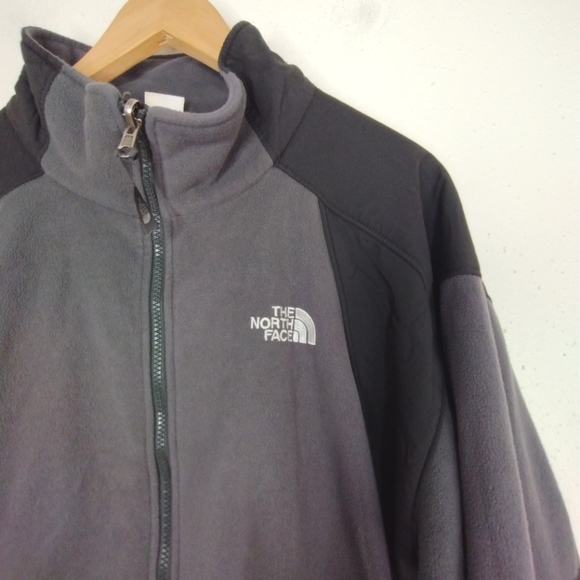 The North Face Fleece Full Zip Jacket - Picture 10 of 14